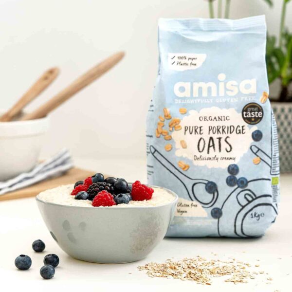 Amisa Organic Gluten Free Porridge Oats, 1kg - Batch Tested for Gluten - Source of Fibre - Sustainable 100% Recyclable Paper Packaging - For Cooking, Breakfast or Baking - Image 2